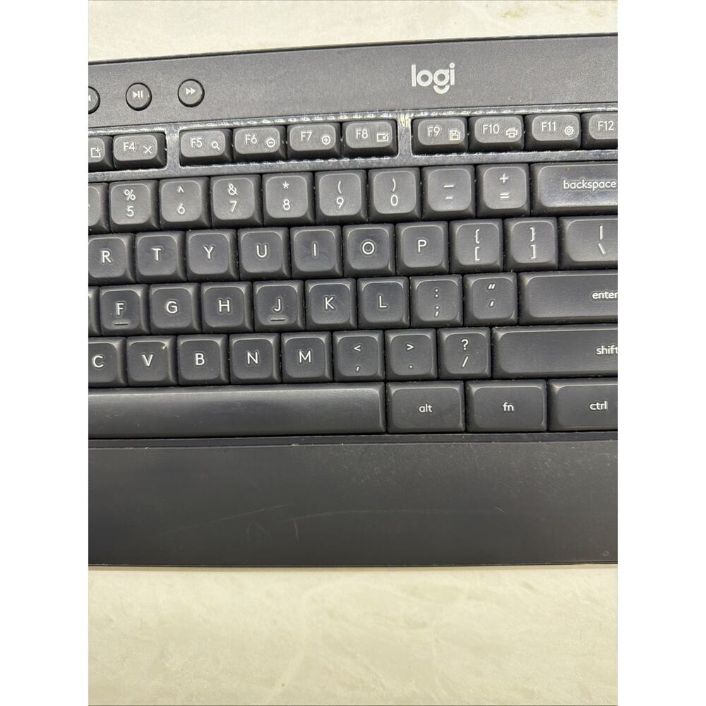 LOGITECH K540 Wireless Desktop Keyboard Powers On Unifying Receiver Not Included - Picture 3 of 10